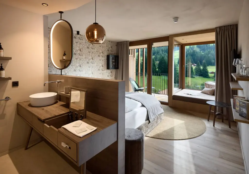 Zimmer Bosco mit Bad und Balkon