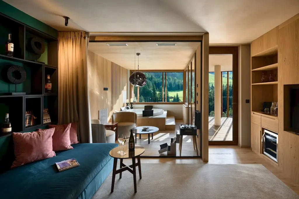 Wohnbereich der Cigar Suite