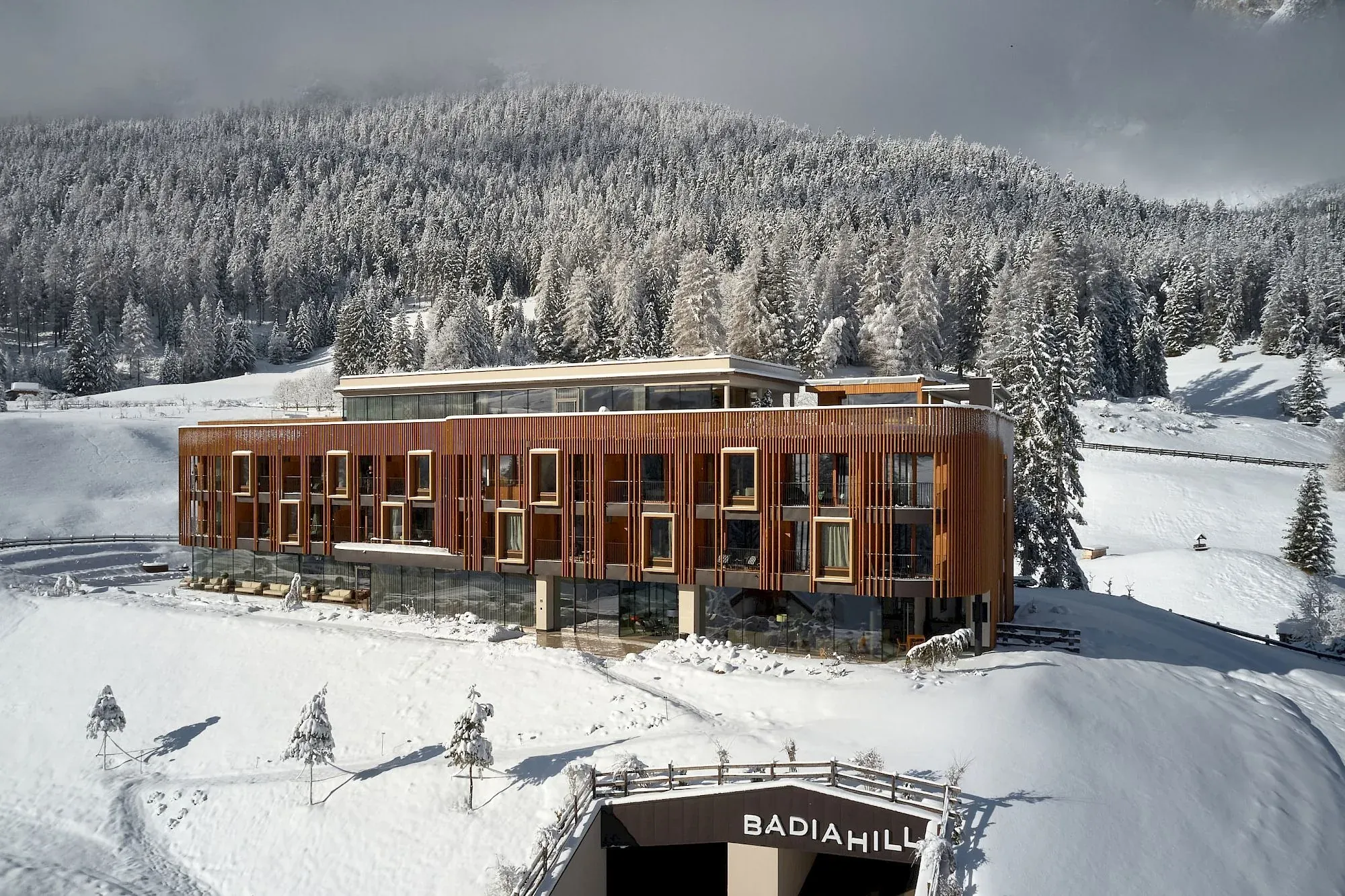 Hotel Badia Hill im Winter