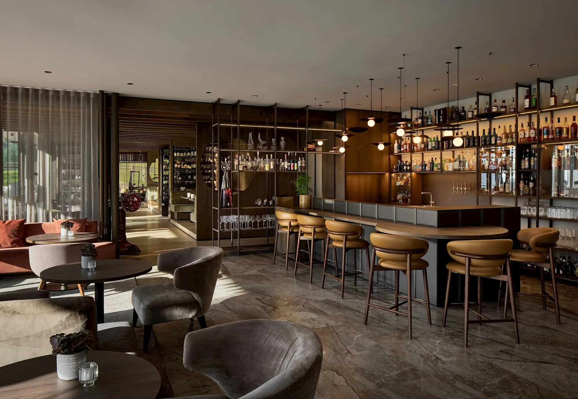Lounge Bar des Badia Hill